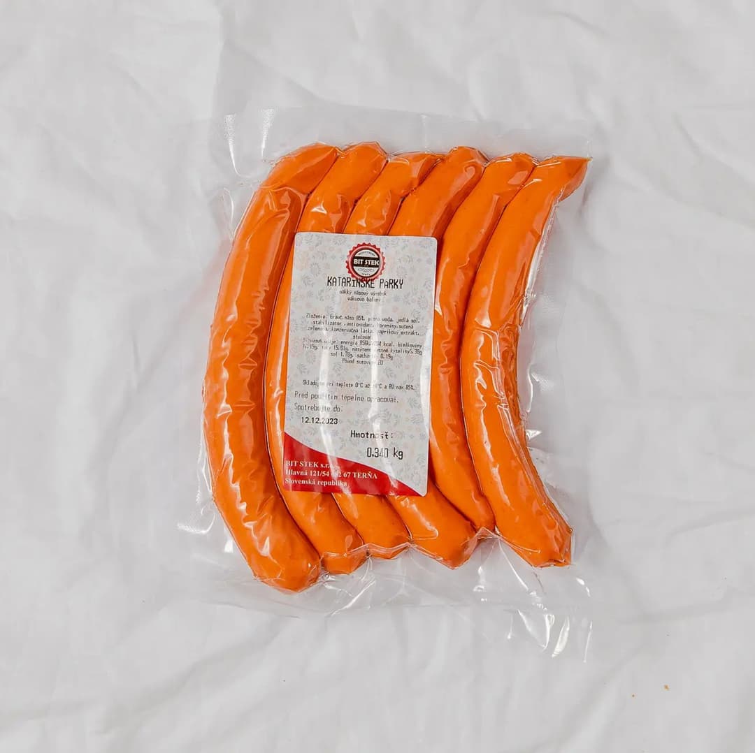 Product image: https://ywyaxieju1yyvemh.public.blob.vercel-storage.com/images/products/katarinske-parky-EB0mkVwbJ1eOHT5vjQrofRxhLdeHIg.jpg